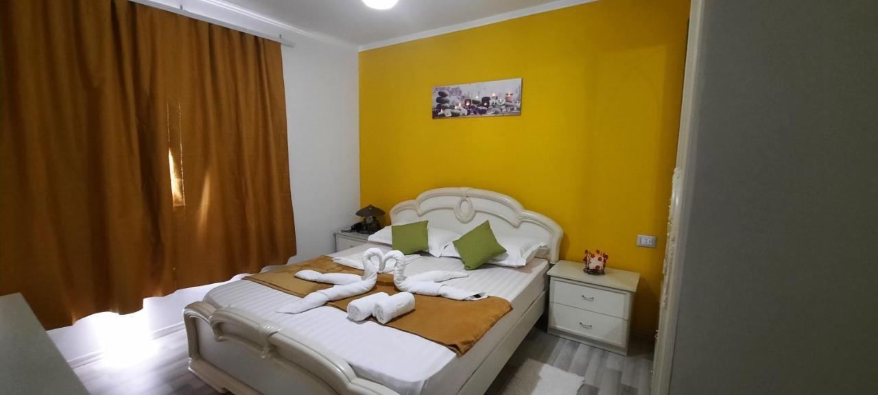 Apartament Clara Permet Apartment Exterior photo