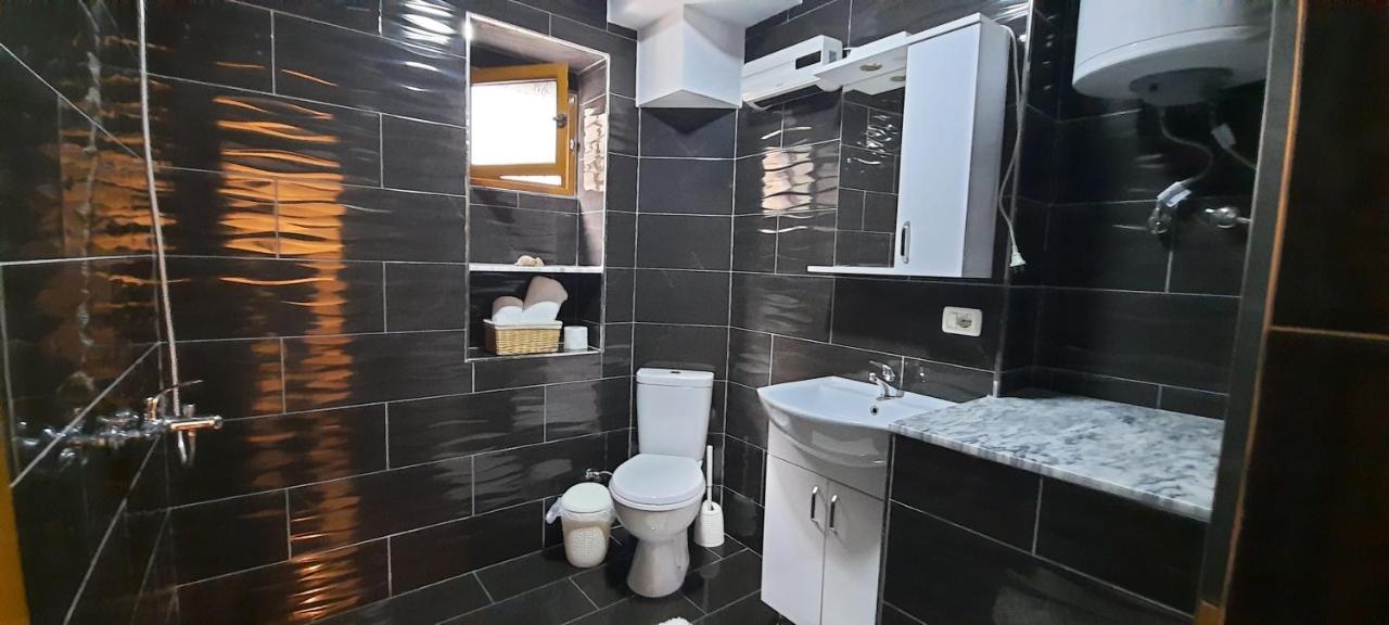 Apartament Clara Permet Apartment Exterior photo